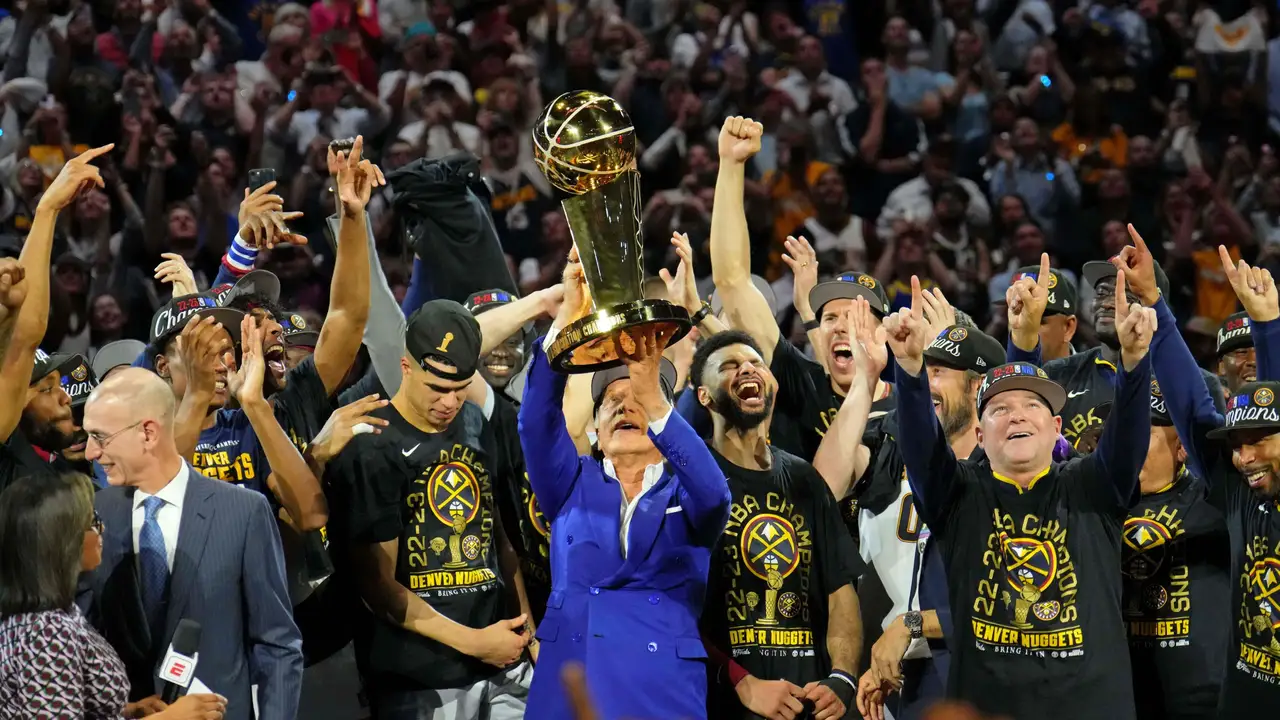 ¿El campeón NBA debería ser el campeón del mundo? (DEBATE)
