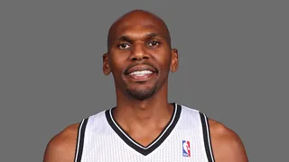 La Noche Americana: Todo sobre el duelo Brooklyn-Manhattan. Varejao, rey del rebote con 22 capturas. Andray Blatche se burla de Wizards. Tremenda remontada de los Bucks