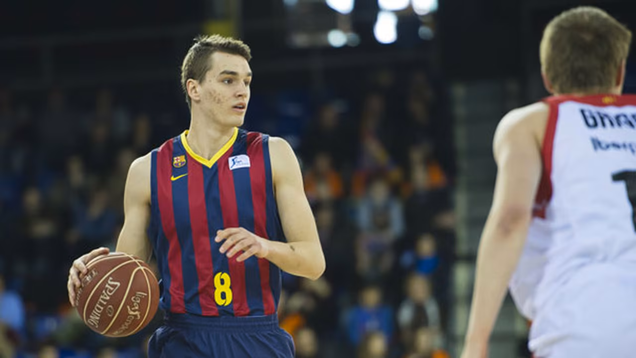 Hezonja decide ir al Draft el día en que se queda sin jugar en la debacle del Barça