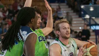 Araberri golpea primero en la final LEB Plata (66-45)