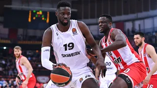En busca del pívot: Donta Hall, Youssoupha Fall y Tibor Pleiss los deseados