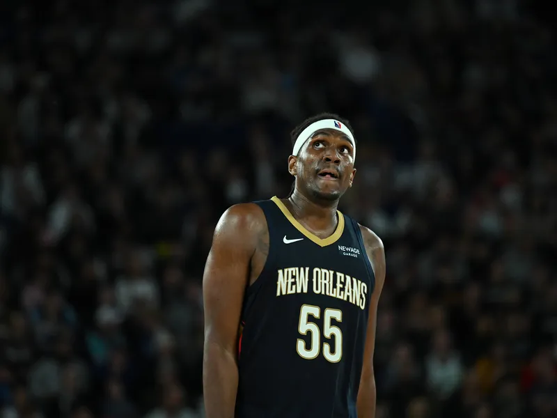 Los Lakers firman al pívot que nadie esperaba y el fichaje más grande aún está por llegar
