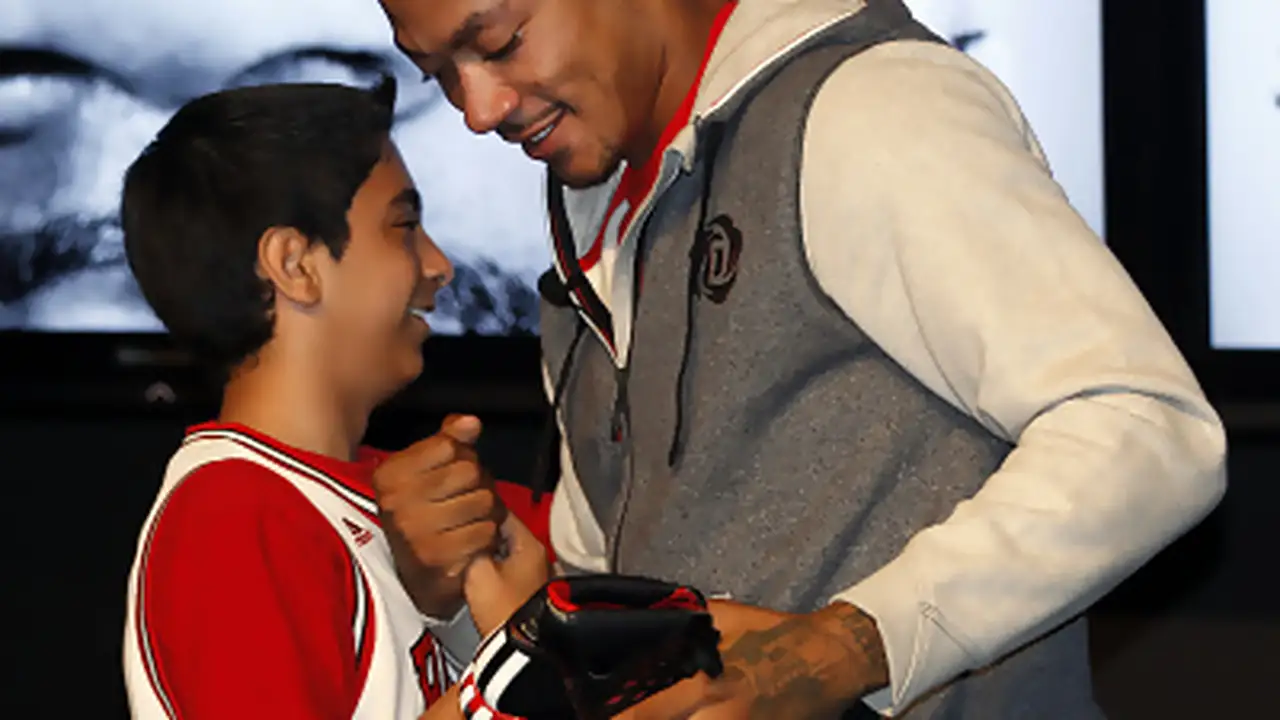 Luz verde para el regreso de Derrick Rose