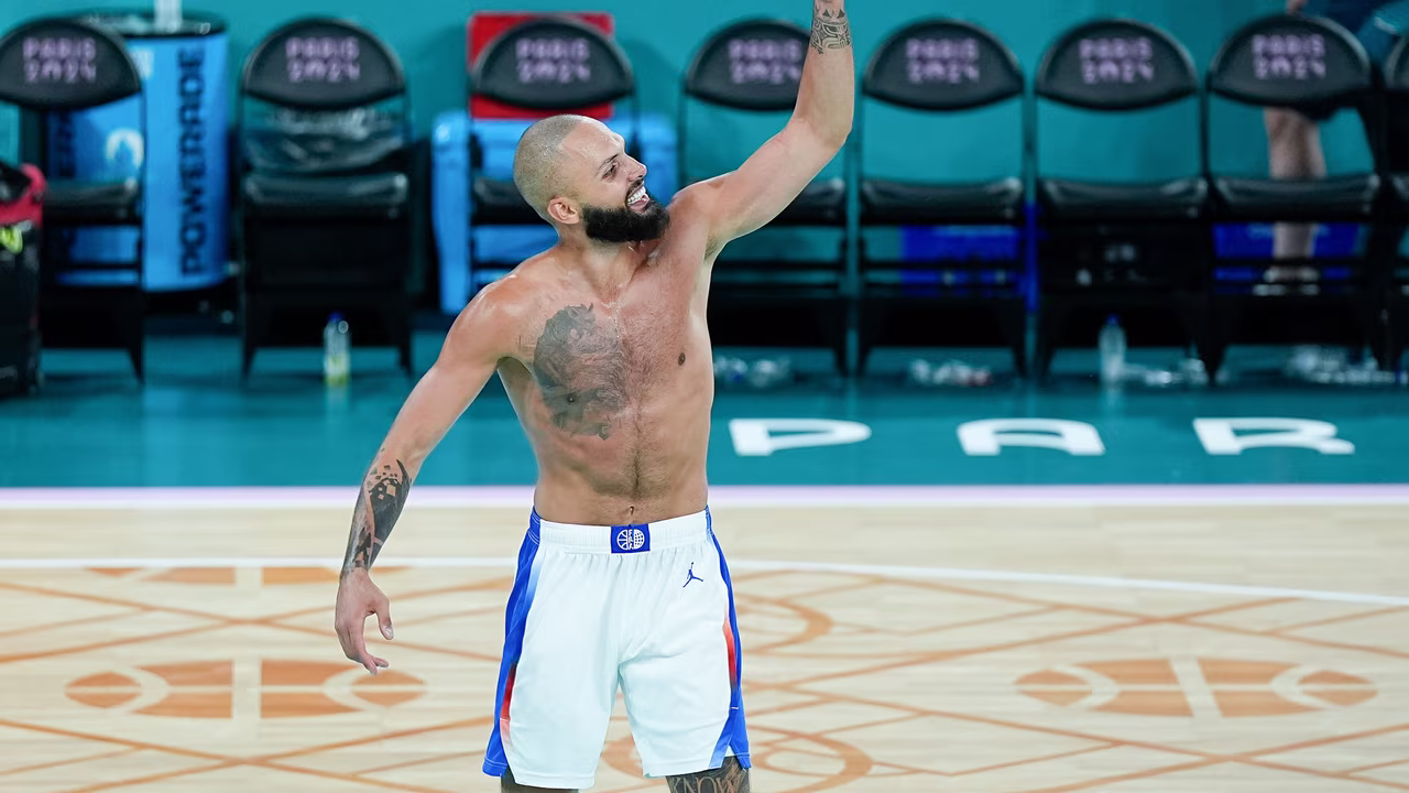 ¡Se acabó el culebrón! Evan Fournier elige equipo y cumple un deseo