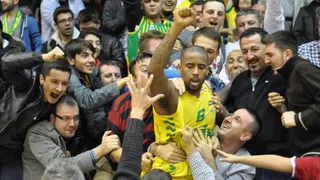 Washington, otro MVP y buzzer beater. Sobresale De Vries. Terrence, “el breve”