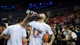 Nuevo refuerzo interior para los Atlanta Hawks, pero, who is Pero Antic?