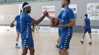 Zunder Palencia confirma la grave lesión de Iván Cruz y sondean el mercado