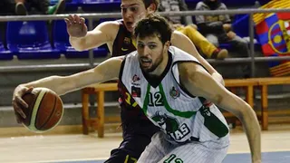 Edu Gatell refuerza la pintura de Melilla. Lluís Riera entrenará a CB Prat