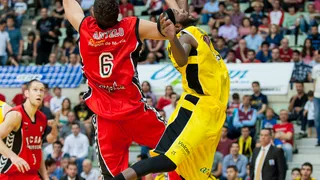 Festival en Murcia: Antelo y Lewis compiten por el MVP, Sekulic les sigue (111-108)