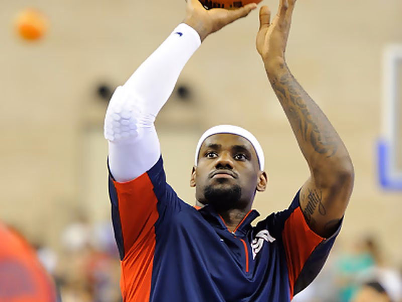 La Noche Americana: Jefferson y Millsap se alían para batir a Toronto en 3 prórrogas; el show de LeBron James, 32 puntos en la segunda parte; Phoenix tira del poder europeo, y Parsons supera a Harden