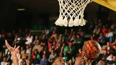 PBL Rusa (J7): CSKA se vuelve a quedar solo en cabeza tras la derrota del Khimki y la exhibición de efectividad de Kirilenko; los bases americanos se salen Lyday y Beverley on fire