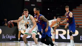 La Penya se queda a las orillas de dar la campanada ante el Barça (96-92)