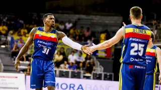 Un Andorra colectivo se lleva una apretada victoria ante UCAM Murcia