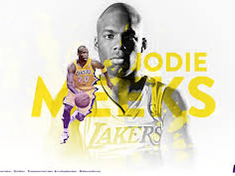 James Harden emula a Michael Jordan y Jodie Meeks (42) silencia a los Thunder