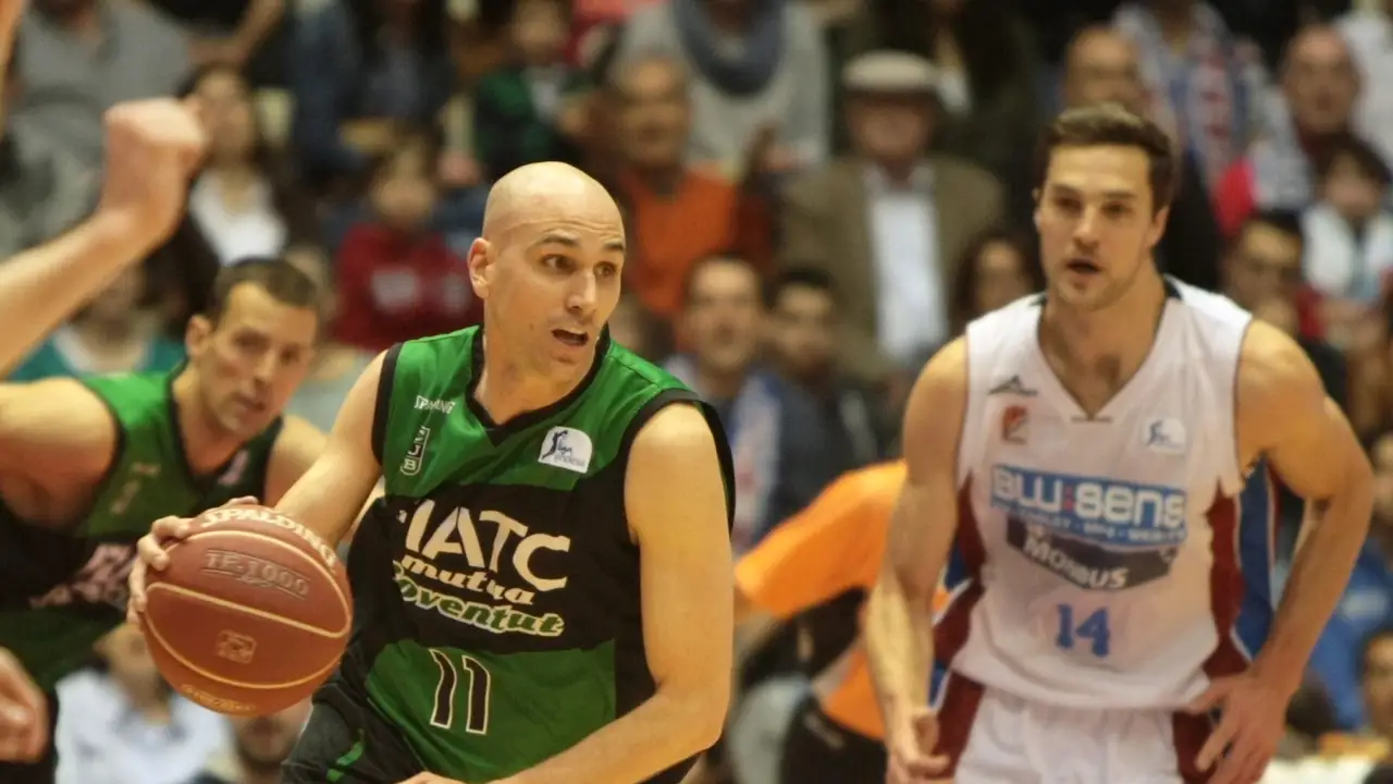 Albert Oliver abandona la ‘Penya’,  jugará a los servicios del Gran Canaria