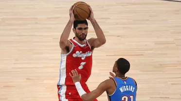 ¿Qué va a pasar con el futuro de Santi Aldama en la NBA?