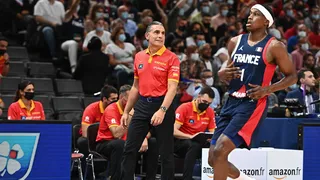 Esto es lo que está esperando Scariolo para renovar con España