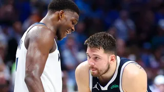 Se pone la capa de héroe para no ser barridos en Playoffs NBA: “Me lo tomé personal”