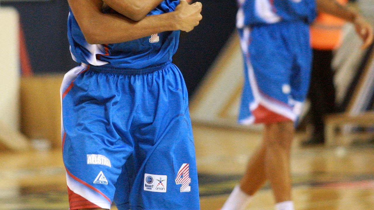 Errick McCollum, el base de moda en Grecia, en la órbita de Laboral Kutxa para 2014-15