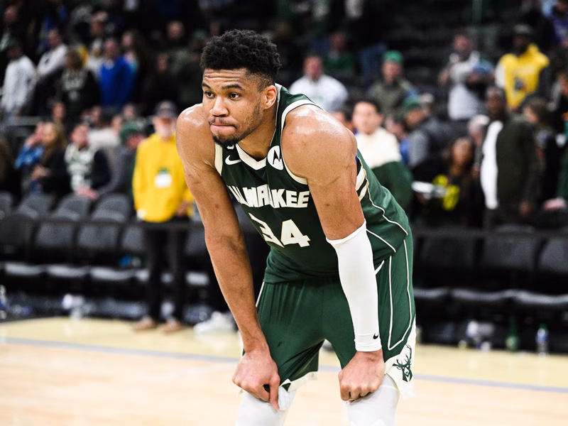 ¿Giannis fuera del Mundial? El reporte que impacta al mundo del basket