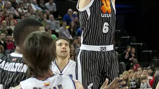 Blancos de Rueda cae con las botas puestas en Miribilla (87-81)