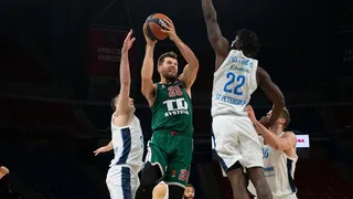 El Zenit impone su juego frente a un apagado Baskonia (70-77)
