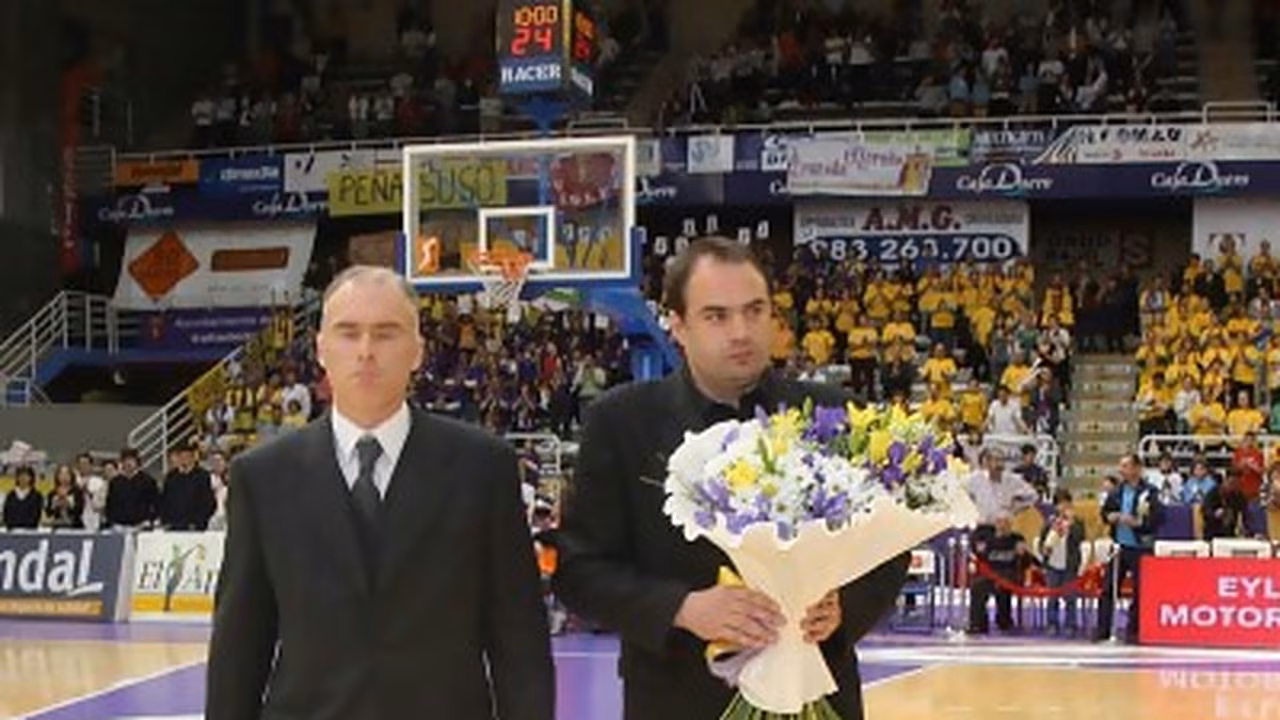 El C.B.Valladolid homenajeará a Mike Hansen por su trayectoria