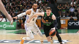 Kyle Guy: “El silbato iba a su favor. Era su noche”