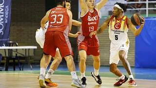 Stan Okoye, el jugador que recuperó la sonrisa en su regreso a Zaragoza