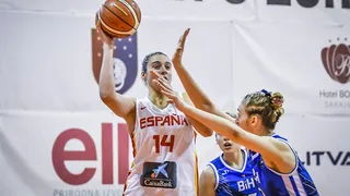Europeo U18F (1/8): España saca su mejor versión al ritmo de Raquel Carrera (109-36)