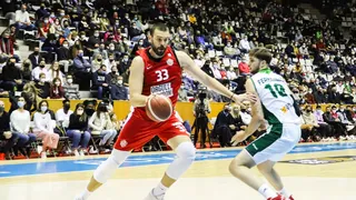 Salva Camps ya manda en Girona y toma las primeras decisiones