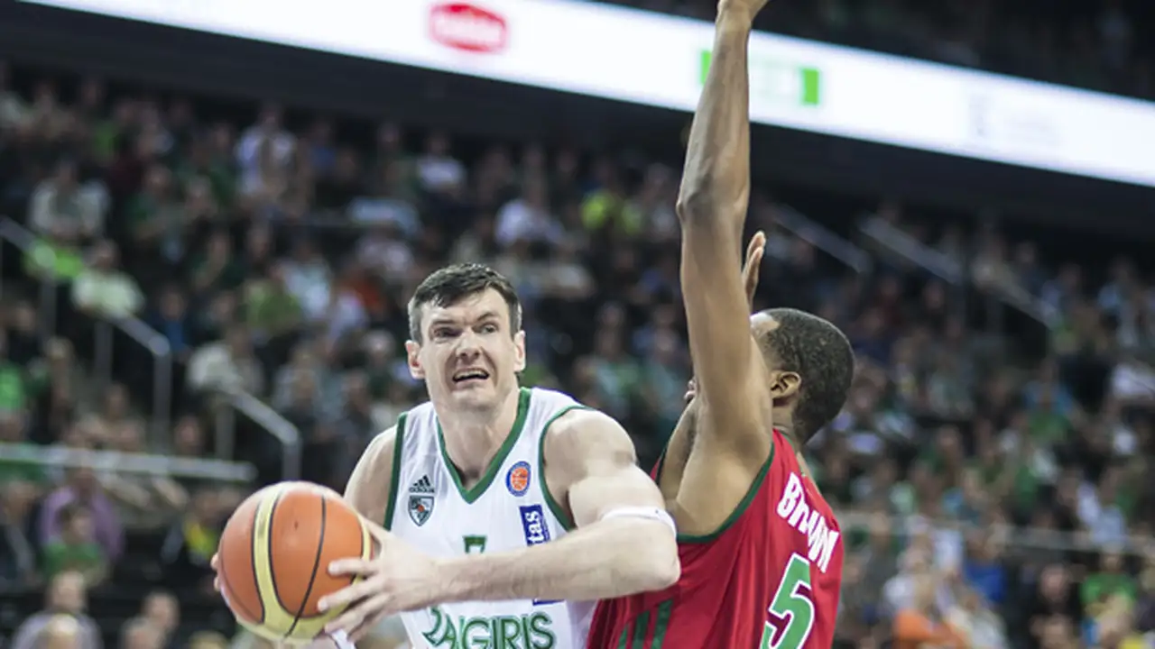 Los Lavrinovic: Darjus no irá Tel-Aviv; Ksistof, ¿a Valencia?