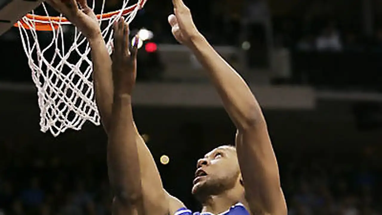 Fichaje de los Knicks sin opción al Draft: la actual historia de Randolph Morris