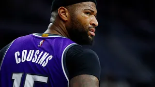 Cousins (40p) mantiene a los Kings con opciones de Playoffs y Ricky da 16 asistencias