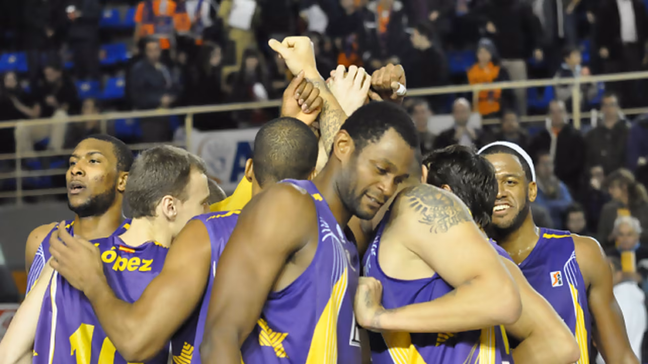 Blancos de Rueda toma Fuenlabrada para meterse en la Copa