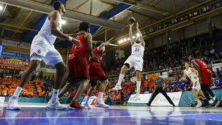 Tavares y el tercer cuarto acaban con las posibilidades del Fuenla ante el Madrid (80-95)