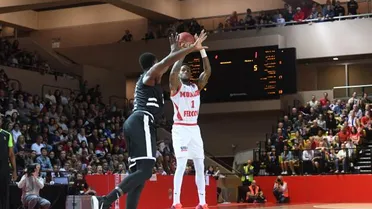 Jeep Élite J17: Mónaco arrasa a Asvel en el duelo por el liderato (79-59)