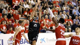 Las perdidas condenan a Baxi Manresa ante un San Pablo Burgos muy fuerte (83-86)