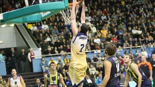 Budivelnik y Khimik jugarán fuera de su país los partidos de octavos de Eurocup