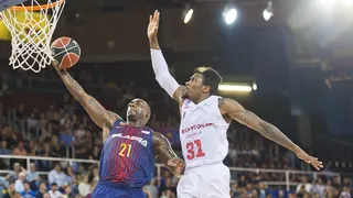 Dylan Ennis toma el avión de vuelta rumbo a Zaragoza