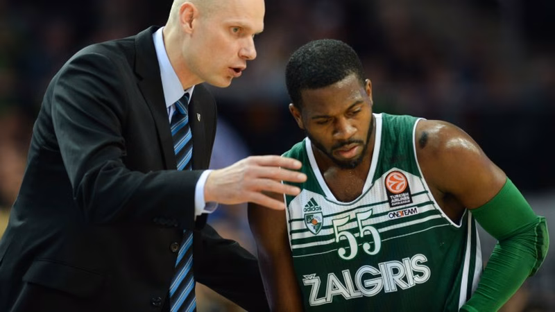 ¡Toc, toc! Zalgiris llama a la puerta de la segunda plaza. Budi y Khimik, sin rival