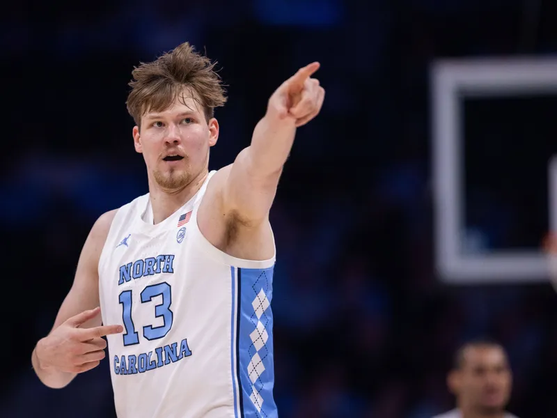 Lakers apunta a Veesaar en el Draft 2026: el perfil del pívot que encaja junto a Dončić