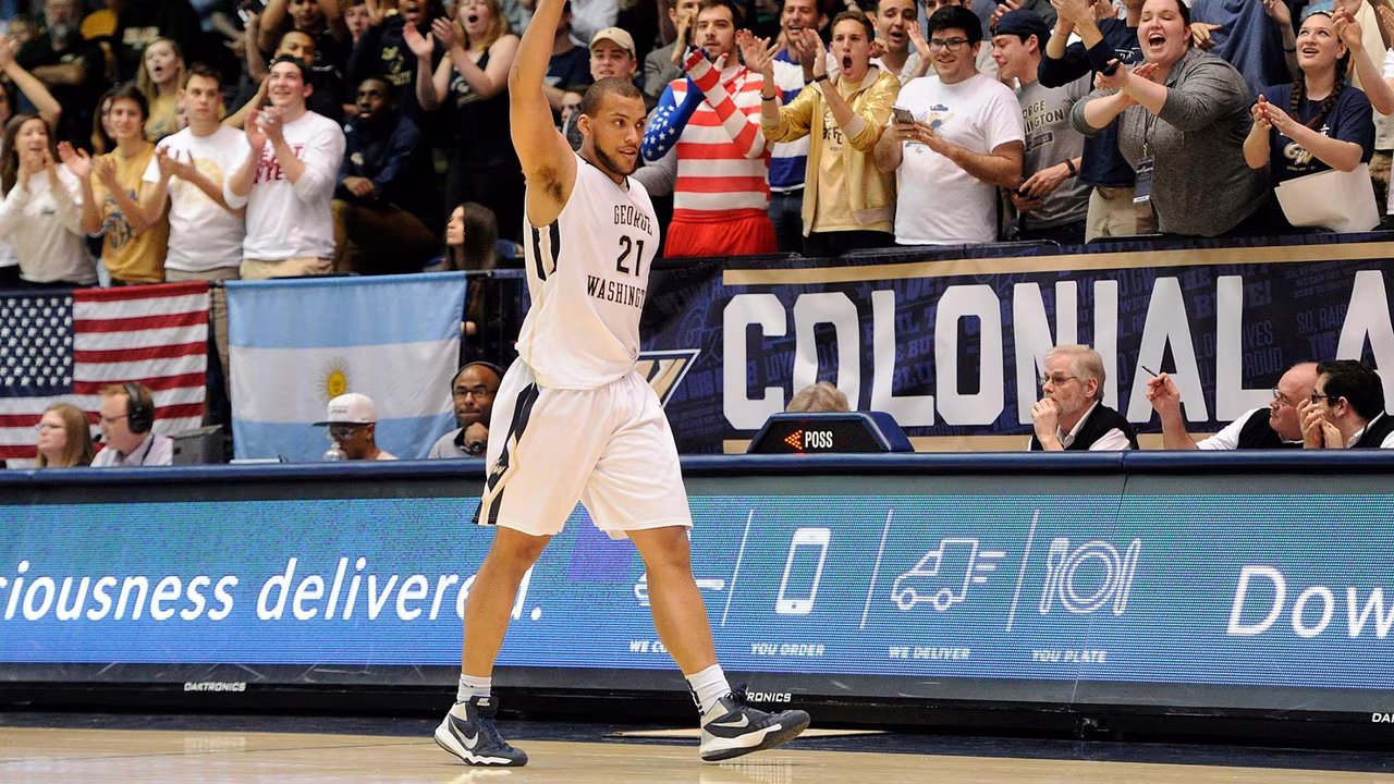 Zoco LEB Oro: Un MVP para Bilbao, llega Kevin Larsen