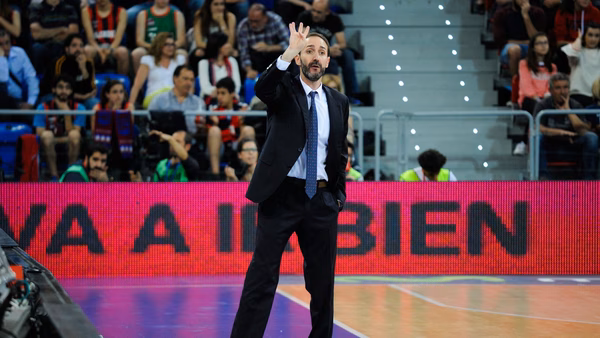 Un ex NBA pone patas arriba la ACB: UCAM Murcia, al acecho de los Playoff ACB