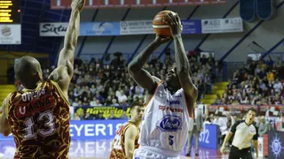 Awudu Abass revienta las estadísticas y logra 44 de valoración para derrotar a Venezia