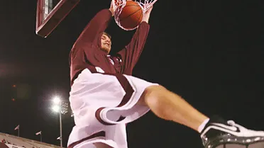 International Draft: Ficha de Antanas Kavaliauskas (2.08/84/P)