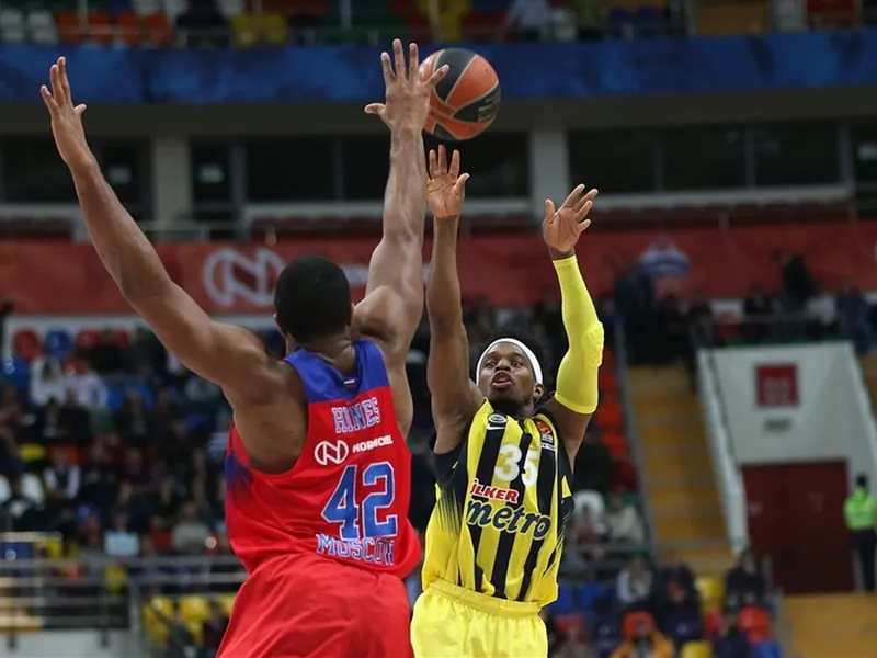 Devotion Diaries: Dixon y Langford se disfrazan de El Grinch; Maccabi toca fondo