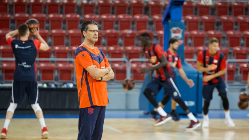 Todos los entrenadores que Kirolbet Baskonia cortó a mitad de temporada