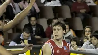 Adecco Oro J.28 (II): Clínicas Rincón se mete en problemas al caer ante un León inspirado desde la línea de 3. Schraeder lideró al equipo con 8 dianas desde los 6´75