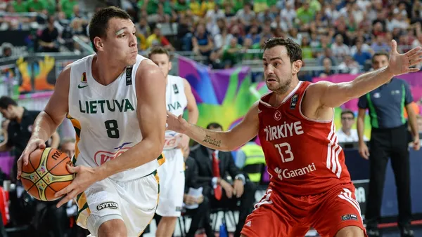 Lituania estará en semifinales tras ganar a una desacertada Turquía (73-61)